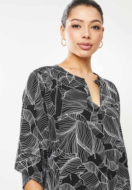 Mashai top -  black & white