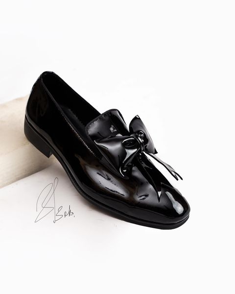 Black Bow shoe